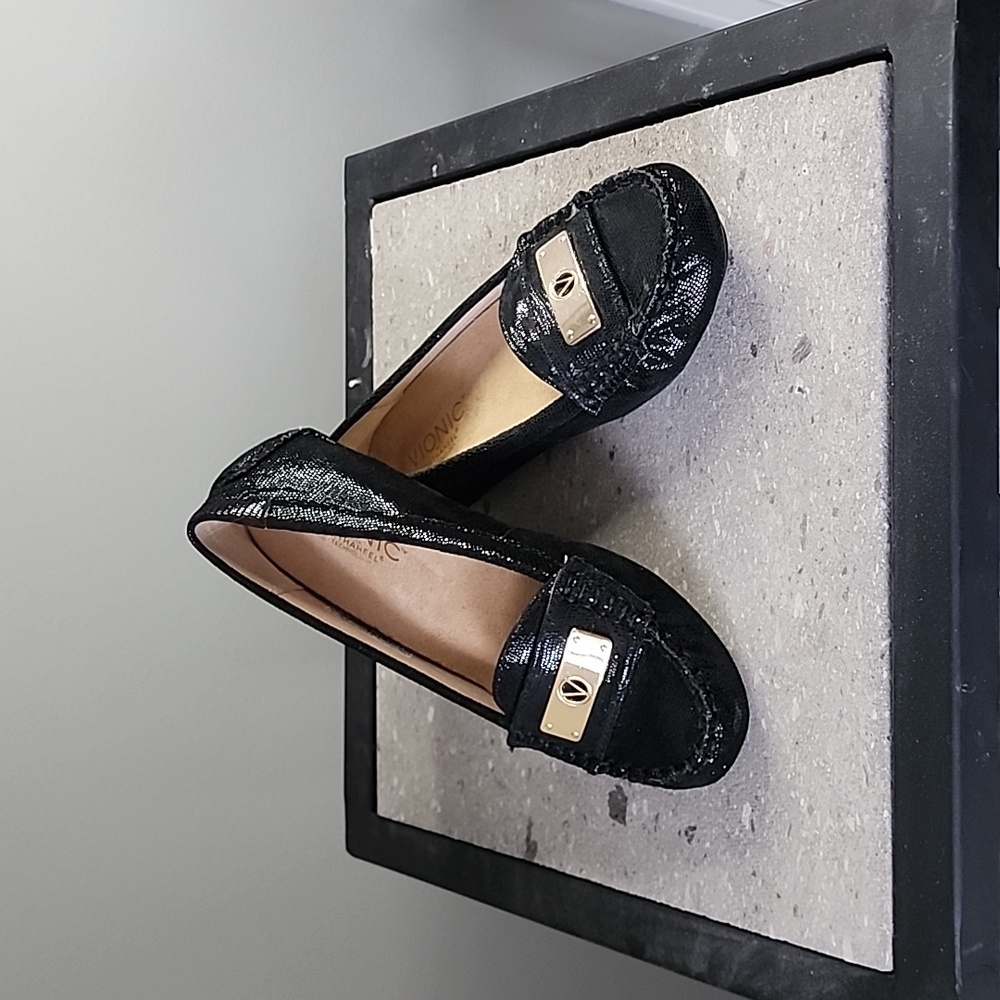 Vionic Sydney Loafers